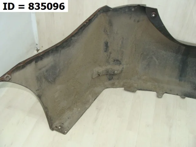 Бампер задний для Toyota Corolla E170 Седан (US) 2012-2018 на фотографиях