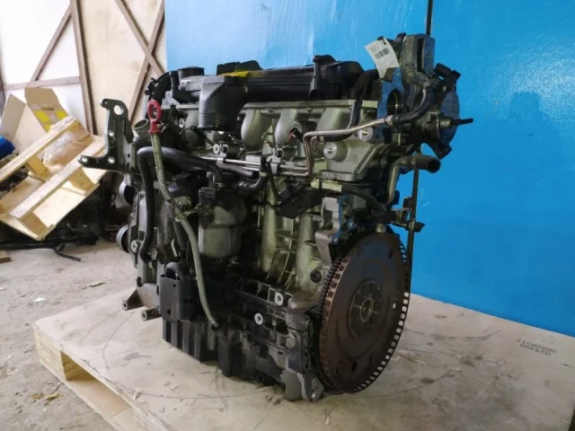 Продажа двигателя D5244T