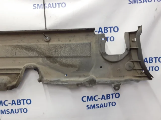 Защита днища для Volkswagen Touareg II (7P5) Rest 2014-2018 на фотографиях