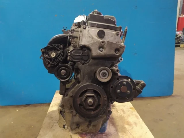 Двигатель без навесного для Honda Civic FA 2005-2010 седан на фотографиях