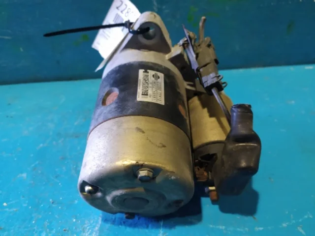 Стартер для Nissan Primera P12 Седан 2002-2008 на фотографиях