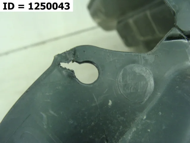 Подкрылок передний левый для Subaru Forester SK 2019+ на фотографиях