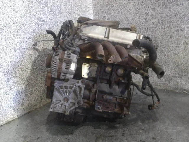 Двигатель для Mitsubishi Outlander 1 CU0W 2002-2009 на фотографиях