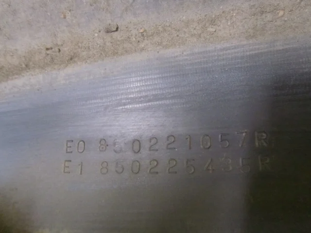 Бампер задний для Renault Duster HS 2010-2015 на фотографиях