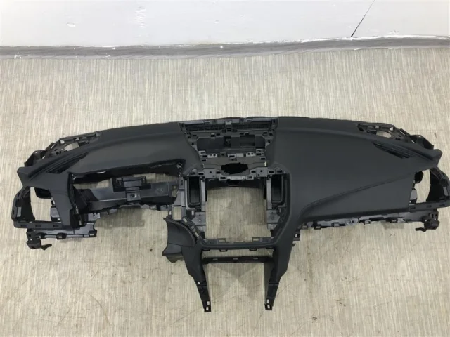 Подушка безопасности пассажира для Subaru Forester SK 2019+ на фотографиях