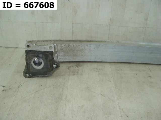 Усилитель заднего бампера для Audi A6 C7 2010-2018 на фотографиях