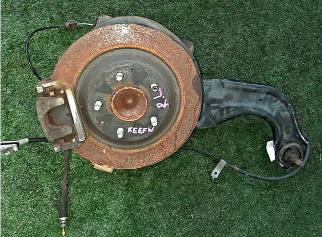 Суппорт задний левый для Mazda CX 5 KE (JDM) 2012-2016 на фотографиях