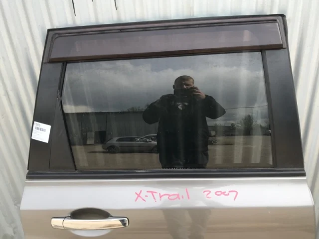Дверь задняя правая для Nissan X-Trail T31 RU 2007-2014 на фотографиях