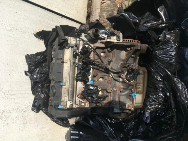 Двигатель для Citroen Berlingo 2 B9 Минивэн 2008-2016 на фотографиях