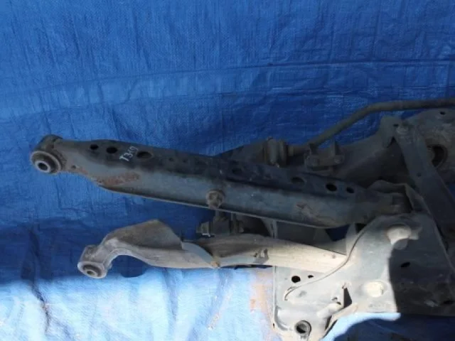 Задняя балка для Nissan X-Trail T31 RU 2007-2014 на фотографиях