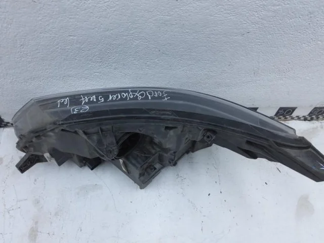 Фара правая для Ford Explorer U502 2011-2016 на фотографиях