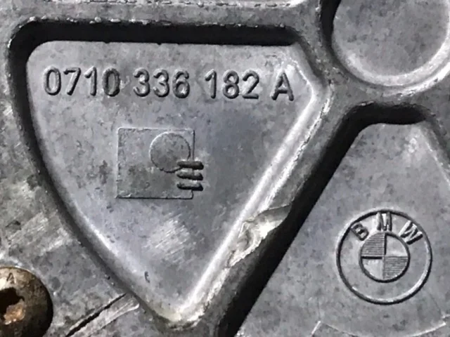 Вакуумный усилитель тормозов для BMW 5er Ф10 2010-2013 на фотографиях