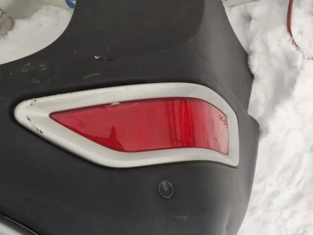 Отражатель (катафот) заднего бампера правый для Volvo XC70 BZ 2007-2016 на фотографиях