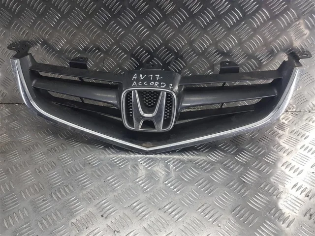 Решетка радиатора для Honda Accord 7 2002-2008 на фотографиях