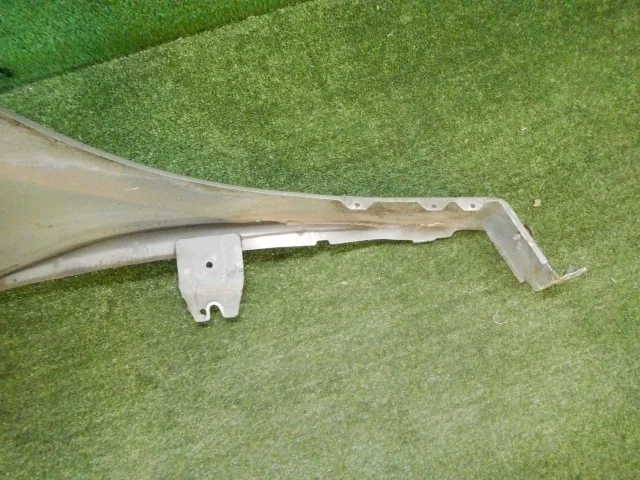 Крыло левое для Renault Logan 2005-2015 (LS) на фотографиях