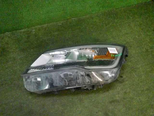 Фары для Ford Explorer U502 rest 2014-2019 на фотографиях