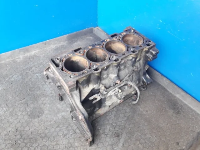 Блок цилиндров для Opel Zafira B 2005-2015 на фотографиях