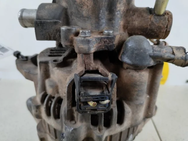 Генератор для Mitsubishi Pajero Sport K90 1997-2009 на фотографиях