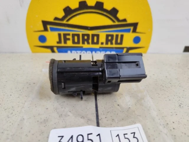 Датчик температуры окружающей среды для Volvo C30 MK 2006-2013 на фотографиях