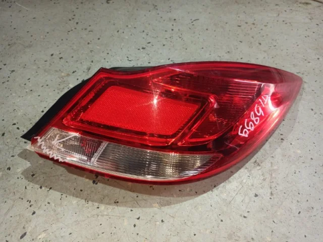 Фонарь правый для Opel Insignia Хэтчбек A 2008-2017 на фотографиях