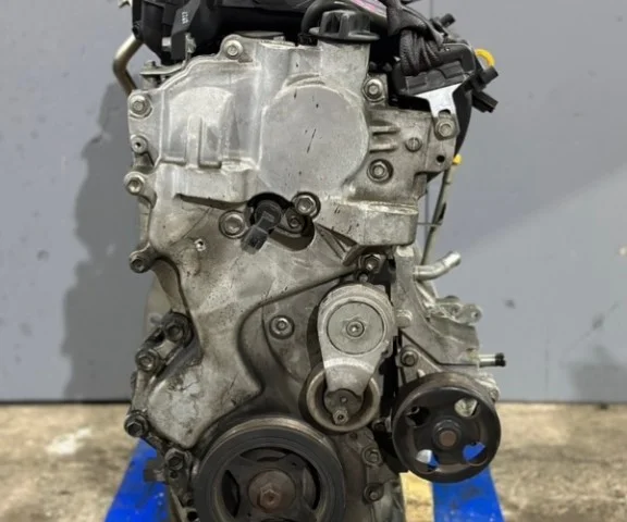 Двигатель для Nissan Qashqai+2 J10 2008-2010 на фотографиях