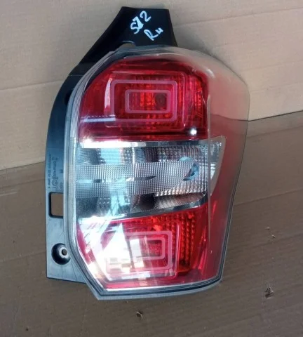Фонарь правый для Subaru Forester SJ 2013-2016 на фотографиях