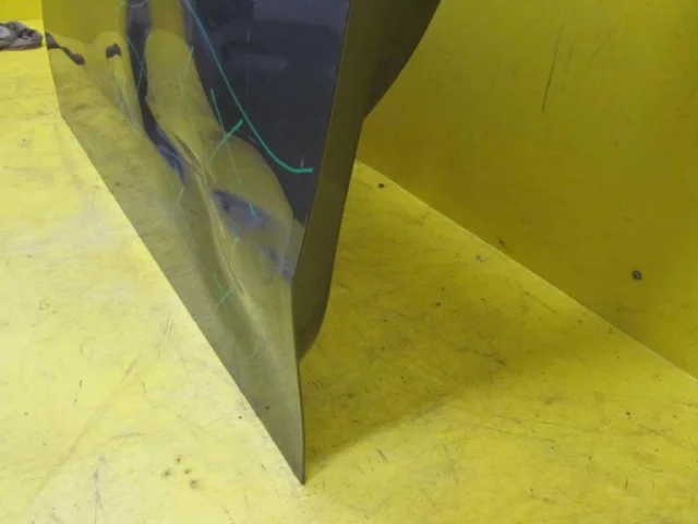 Двери для Mercedes-Benz A class W177 2018-2022 на фотографиях