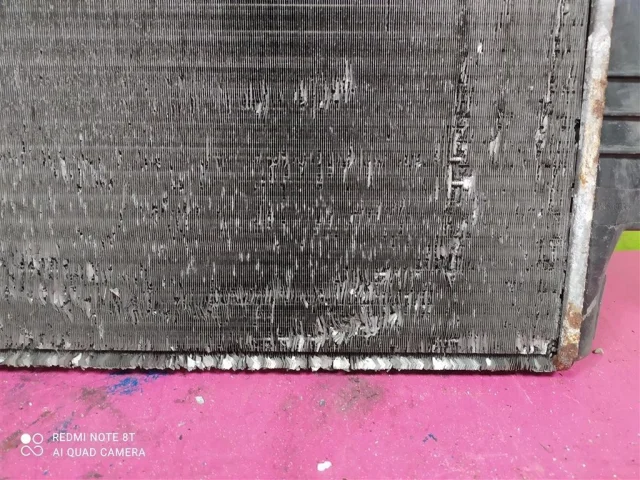 Радиатор охлаждения ДВС для Volkswagen Golf VI (5K) (3dr) 2008-2012 на фотографиях