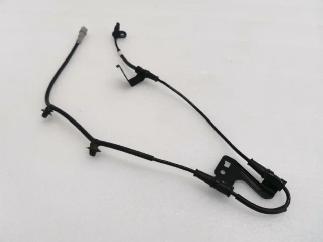 Датчик ABS передний левый для Hyundai Solaris 2 (2017-2022) на фотографиях