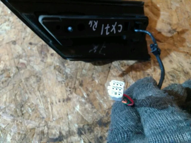 Стекла и зеркала для Mazda CX 7 ER 2006-2010 на фотографиях