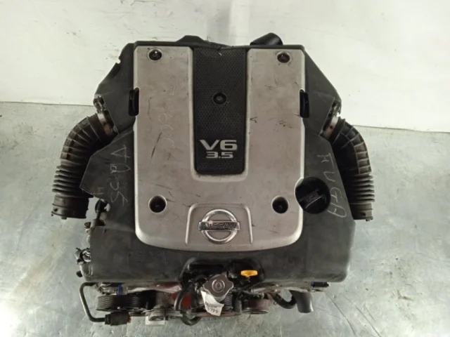 Двигатель для Infiniti M Y50 2005-2010 на фотографиях