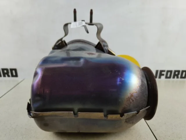 Катализатор для Volvo XC90 II L 2014-2019 на фотографиях