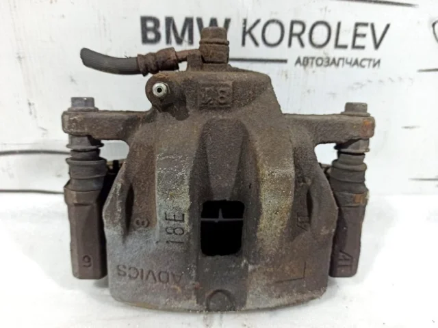 Суппорт передний левый для Suzuki Grand Vitara 2005-2014 на фотографиях