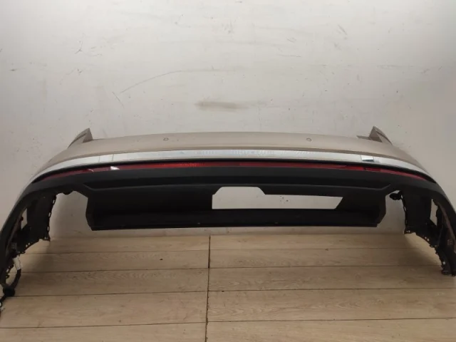 Бампер задний для Volkswagen Touareg III (CR) 2018+ на фотографиях