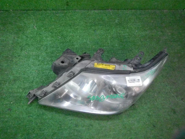 Фара левая для Lexus LX J200 2007-2015 на фотографиях