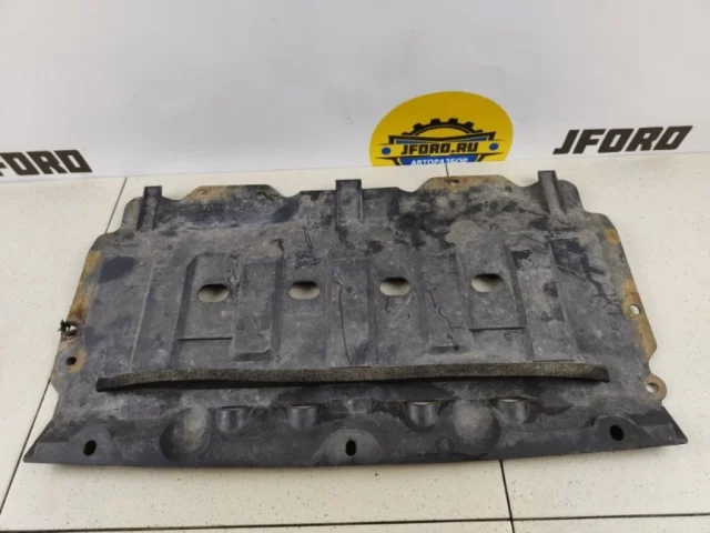 Защита картера двигателя для Suzuki Grand Vitara 2005-2014 на фотографиях