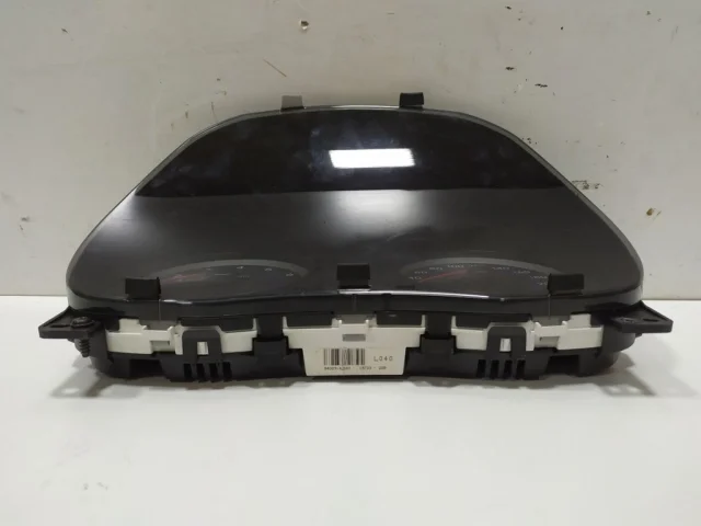 Приборная панель для Hyundai Solaris 1 RB (2011-2013) на фотографиях