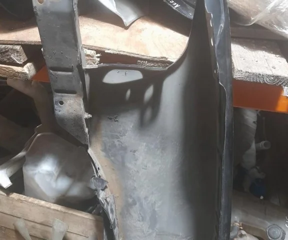 Крыло правое для Mitsubishi Pajero Sport K90 1997-2009 на фотографиях