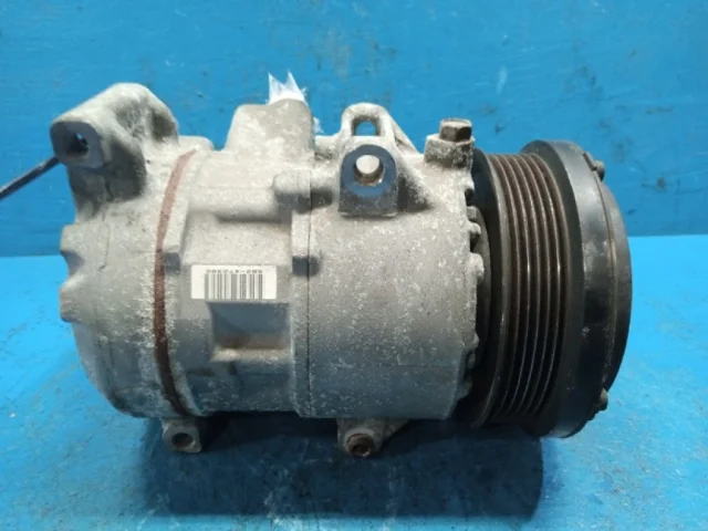 Компрессор кондиционера для Toyota RAV4 XA40 2013-2015 на фотографиях