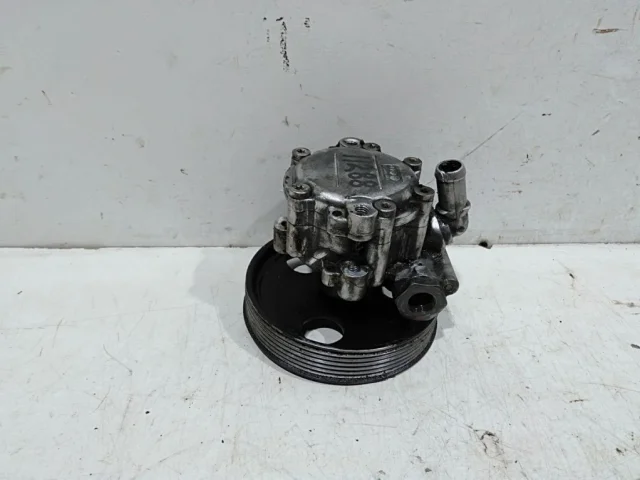 Насос ГУР для Nissan Almera G15 2012-2019 на фотографиях