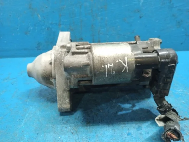 Стартер для Toyota RAV4 XA40 2013-2015 на фотографиях