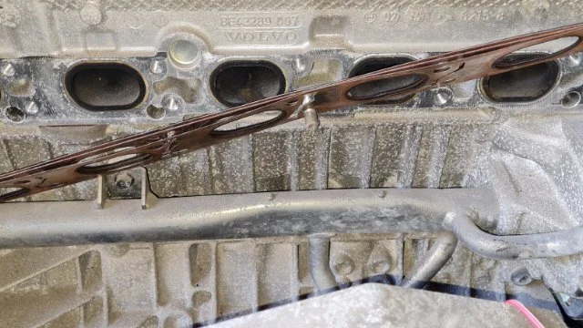 Продажа двигателя B5244S4