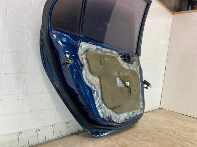 Дверь задняя левая для Mitsubishi Lancer 9 Седан CS 2003-2010 на фотографиях