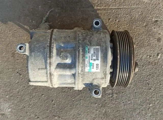 Компрессор кондиционера для Opel Insignia Седан A 2008-2017 на фотографиях
