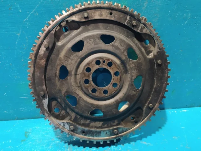 Маховик для Nissan Navara D40 2004-2010 на фотографиях