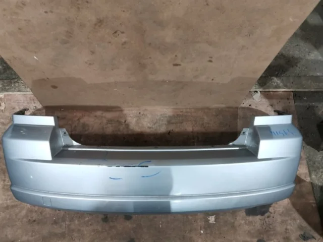 Бампер задний для Dodge Caliber 2006-2012 на фотографиях