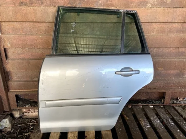 Дверь задняя левая для Volkswagen Touran 1T 2003-2015 на фотографиях