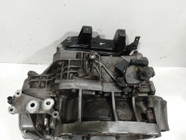 Блок управления двигателем для Volkswagen Polo III Седан (6N2) 1999-2001 на фотографиях