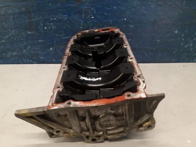 Поддон картера для Opel Zafira B 2005-2015 на фотографиях