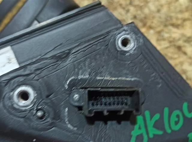 Зеркало боковое правое для Opel Insignia Седан A 2008-2017 на фотографиях